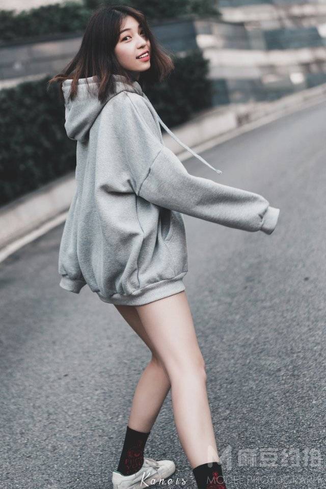 胶片模特