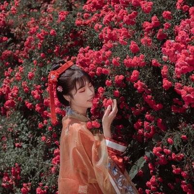 汉服模特