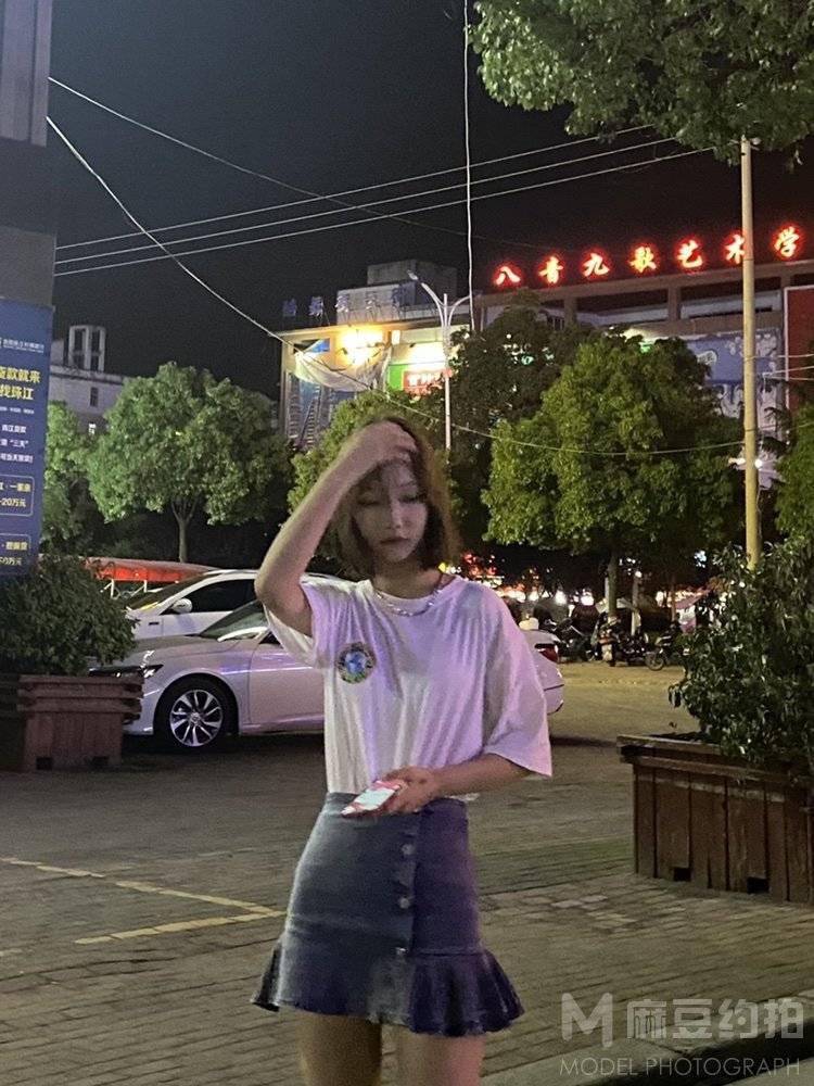 夜景模特