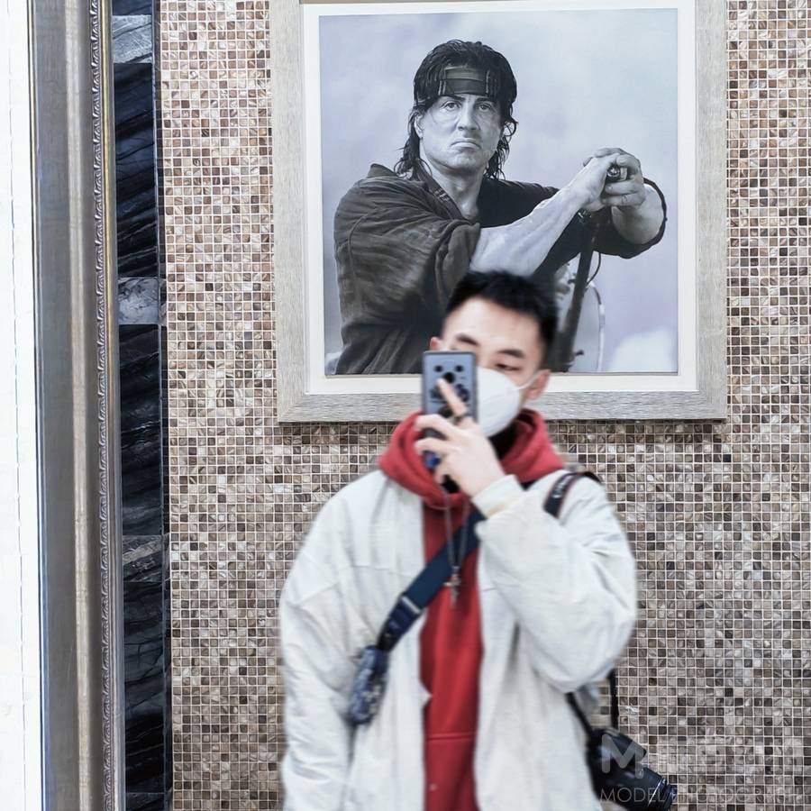 情绪模特