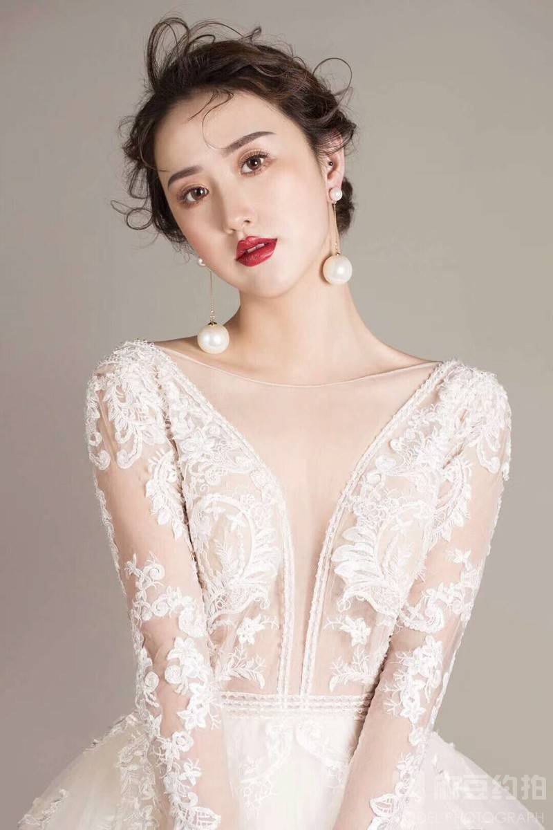 妆容模特