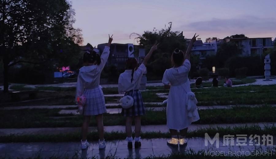 少女模特