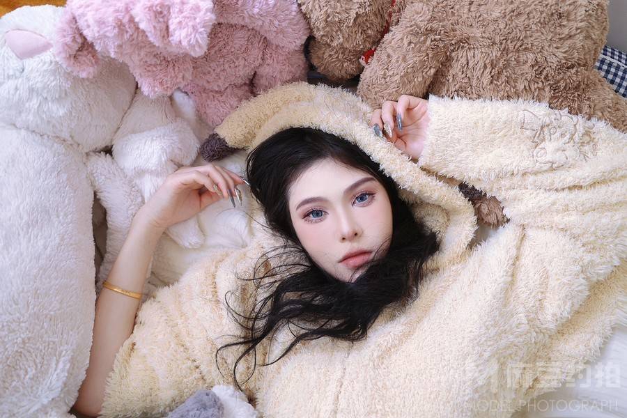 妆容模特