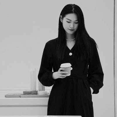 黑白模特