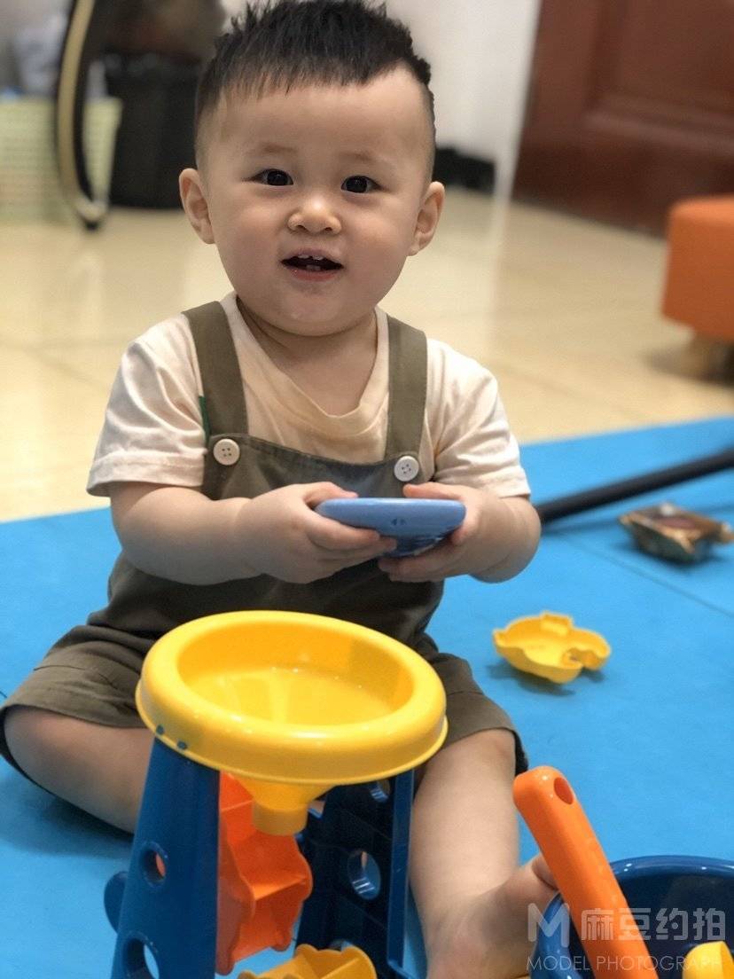 儿童摄影模特