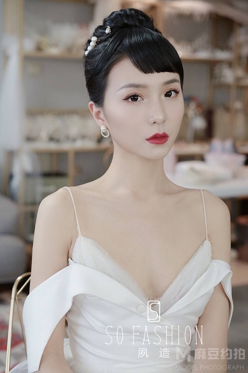 妆容模特