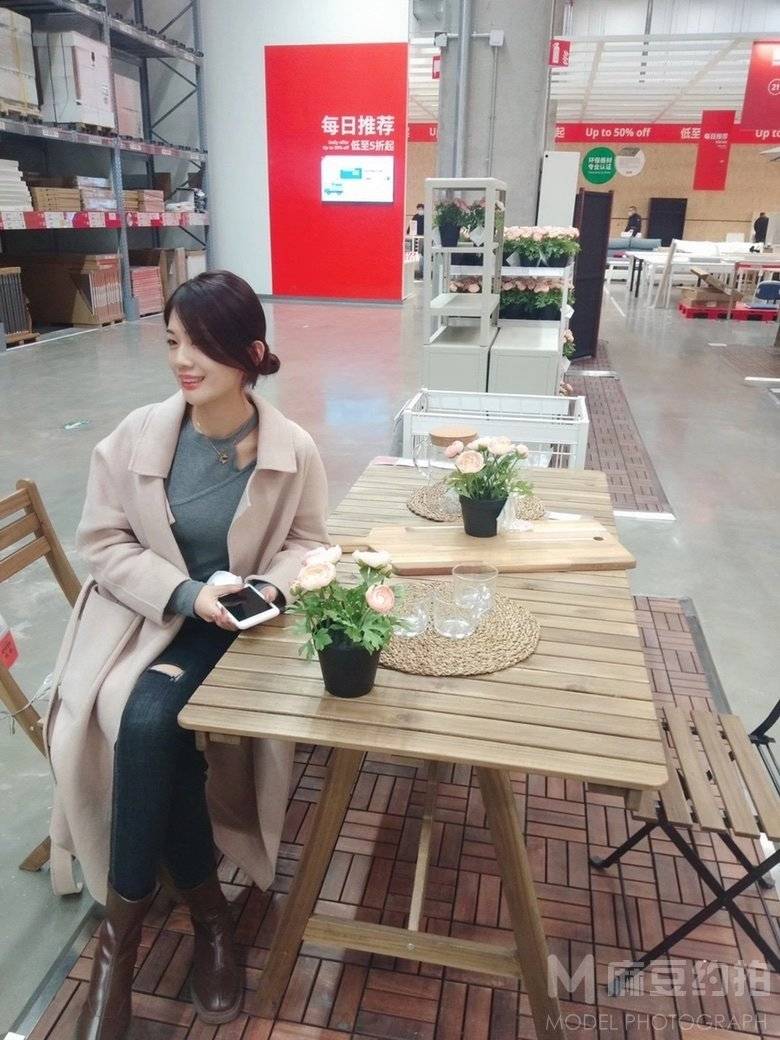 妆容模特