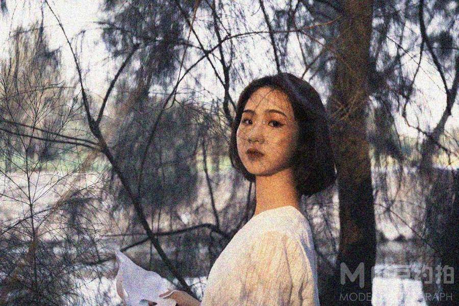 情绪模特
