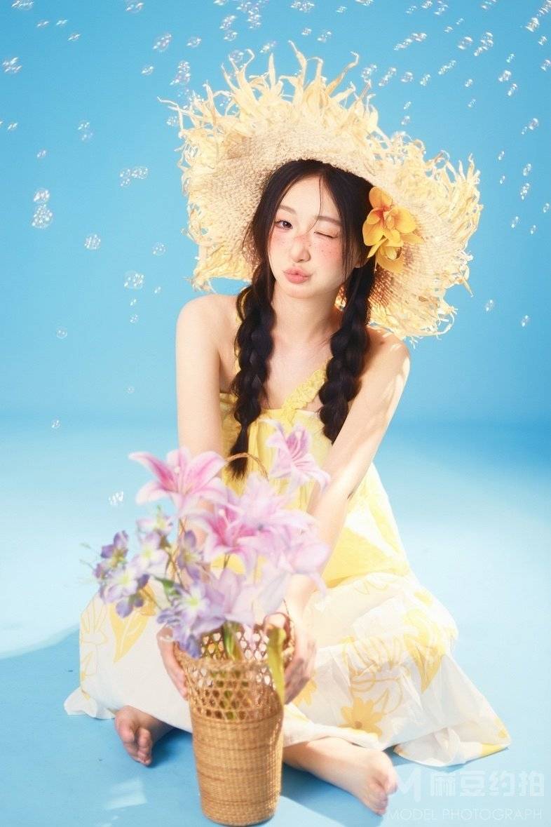 清新模特