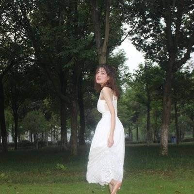 黑白模特