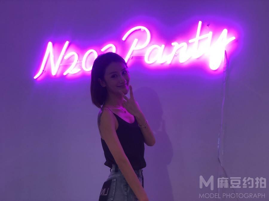纪实模特