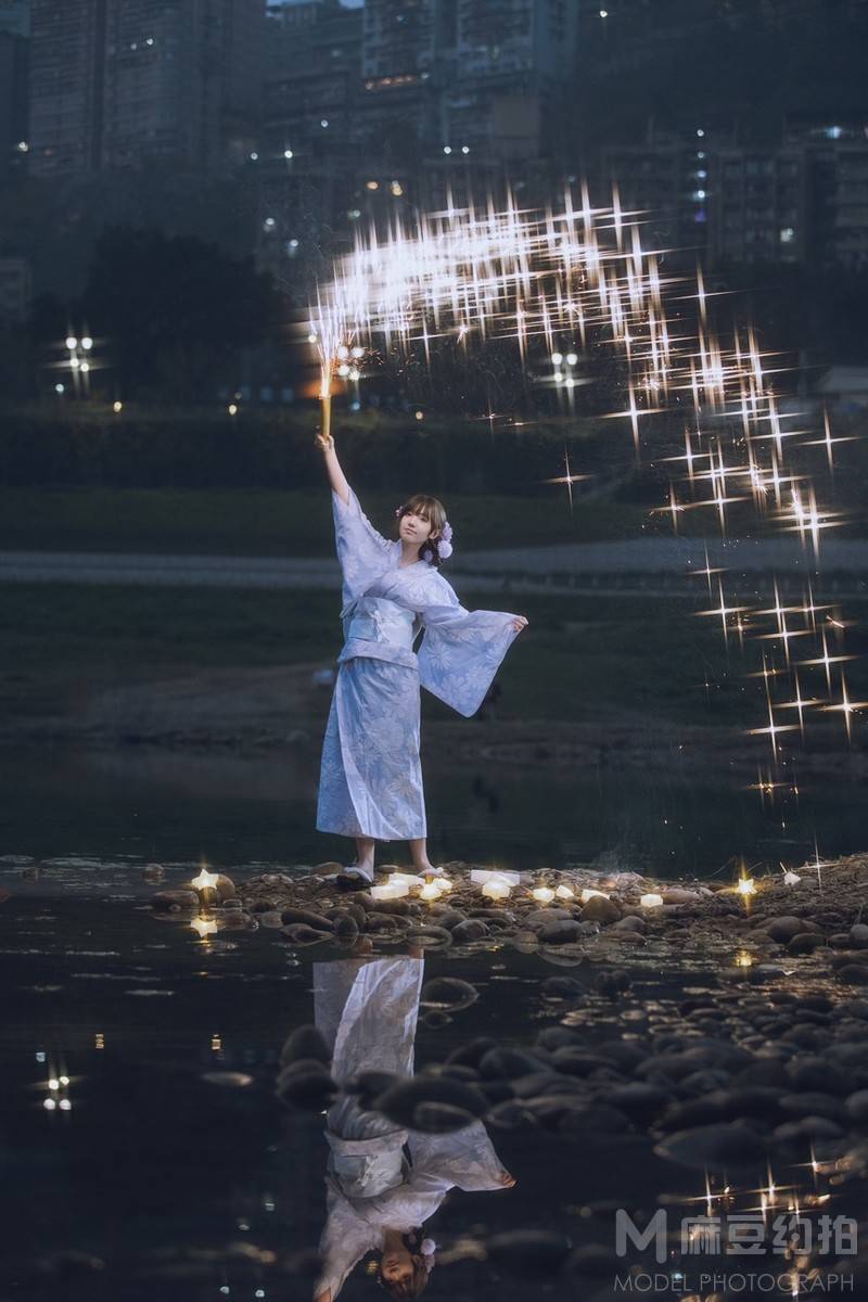 夜景模特