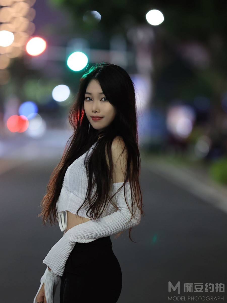 夜景模特