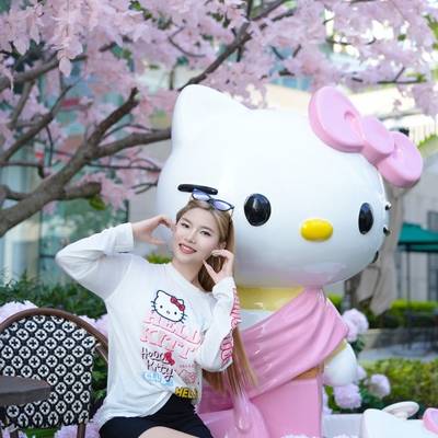 清新模特