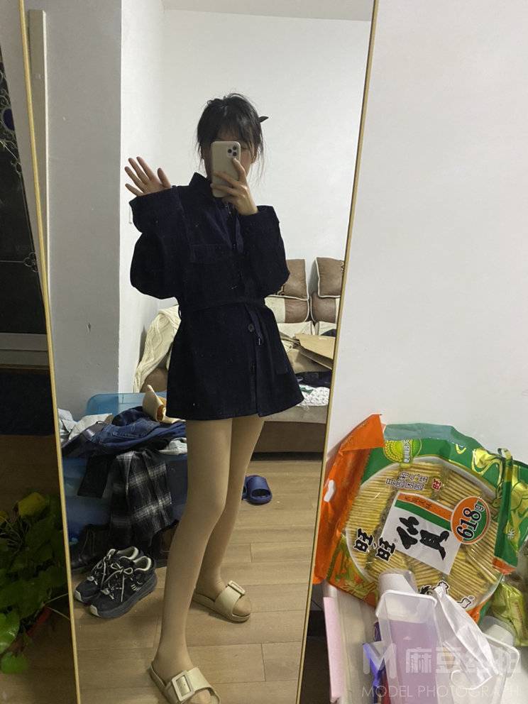胶片模特