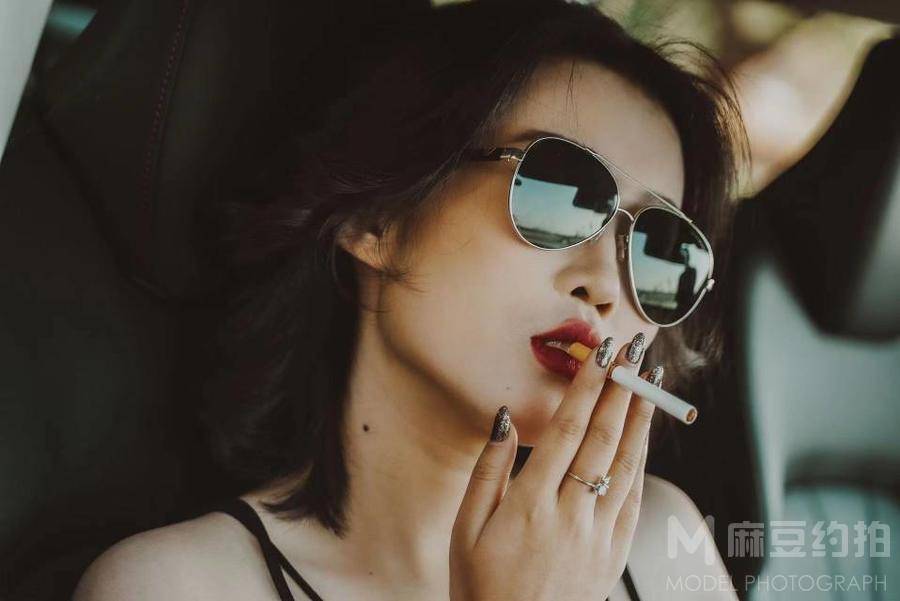 暗黑模特