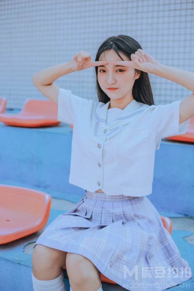 校园模特