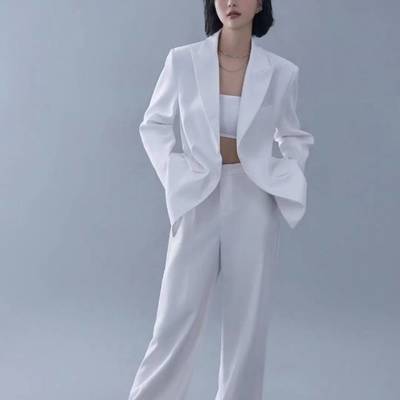 宝丽来模特