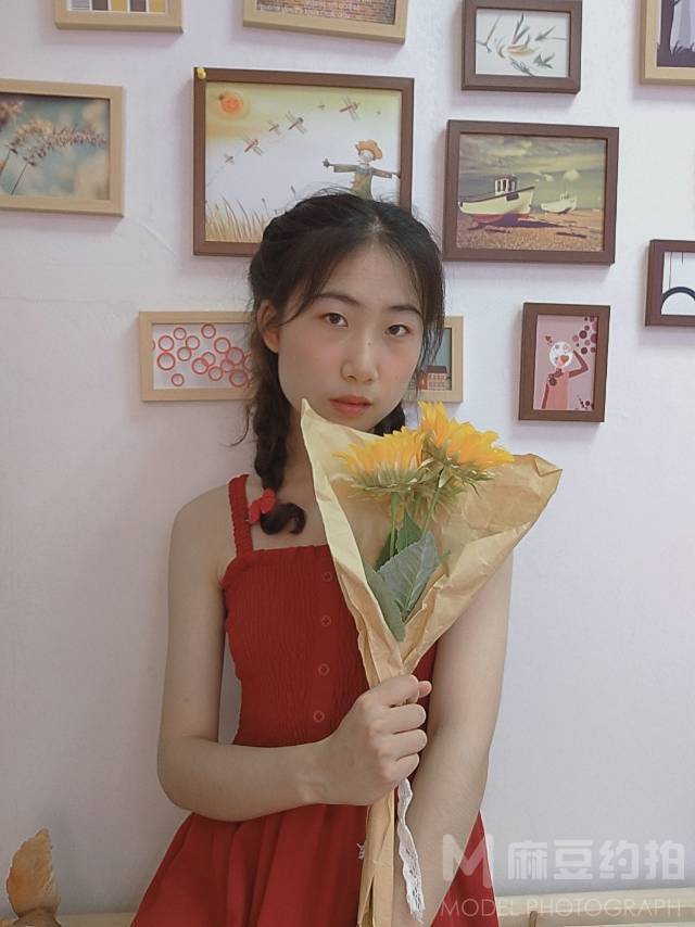校园模特