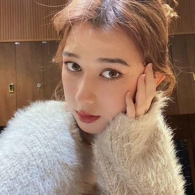黑白模特