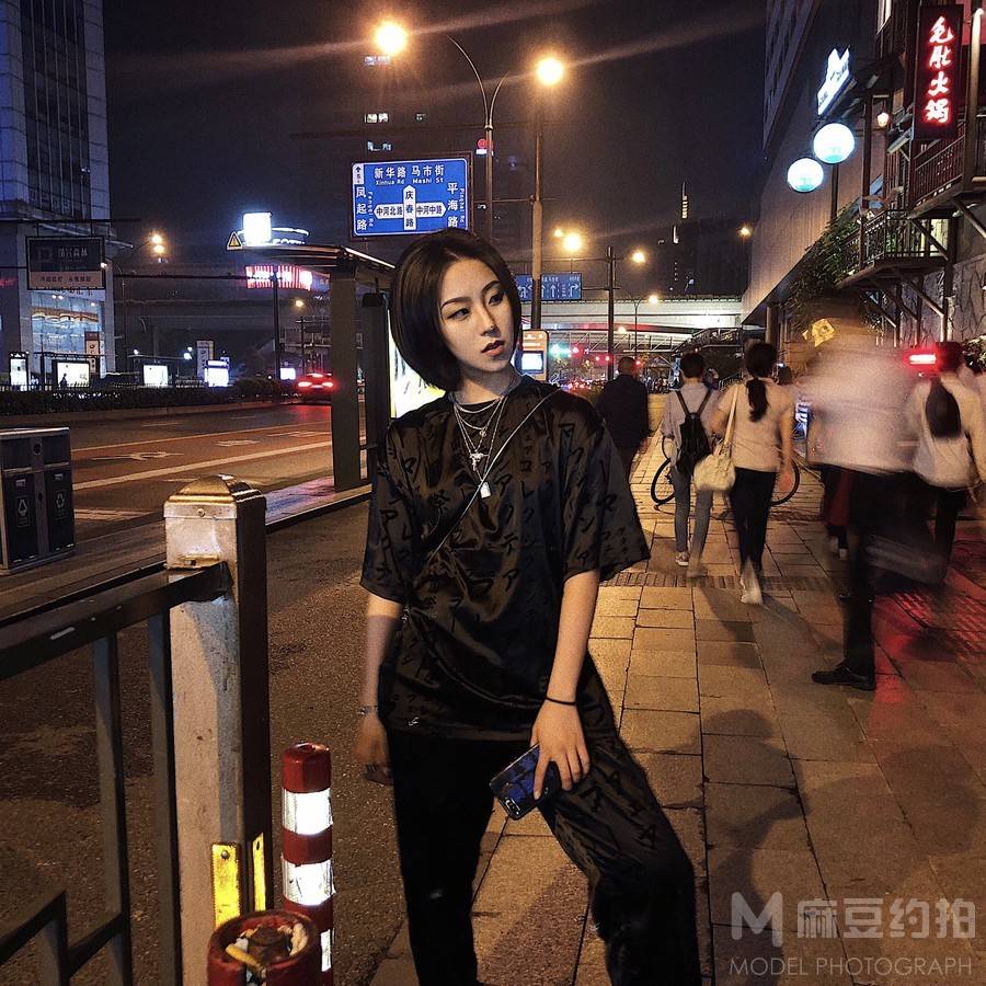 纪实模特