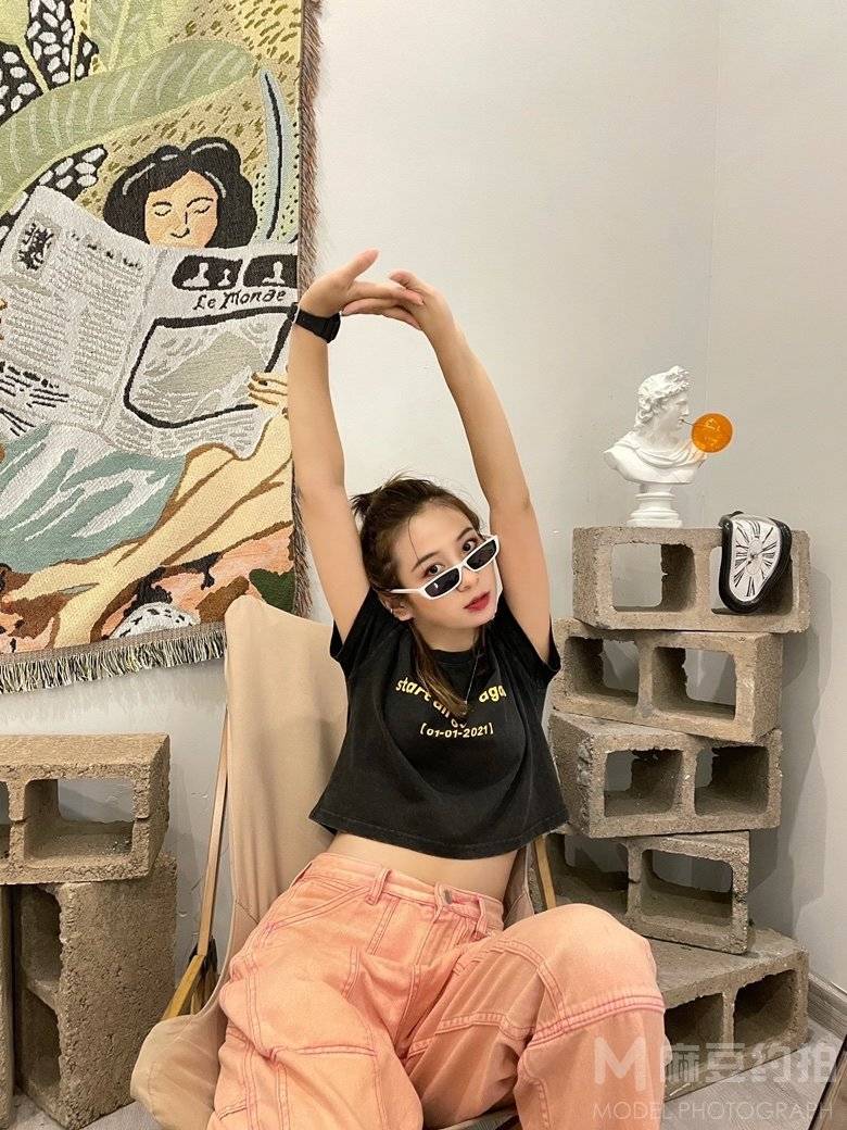 暗黑模特