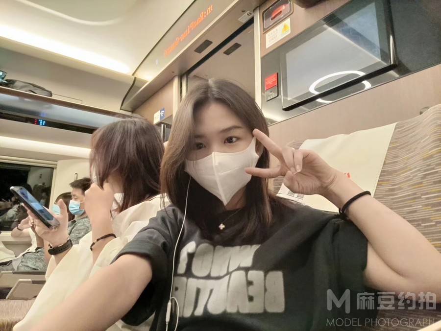 胶片模特