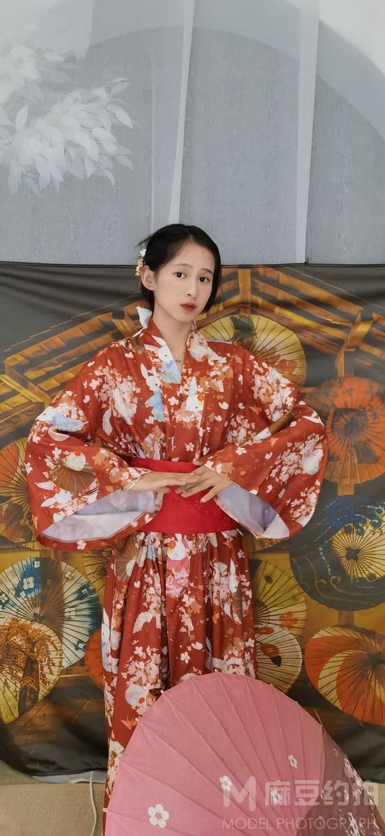 和服模特