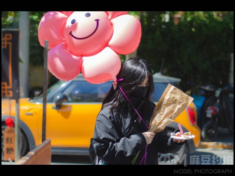 情绪模特