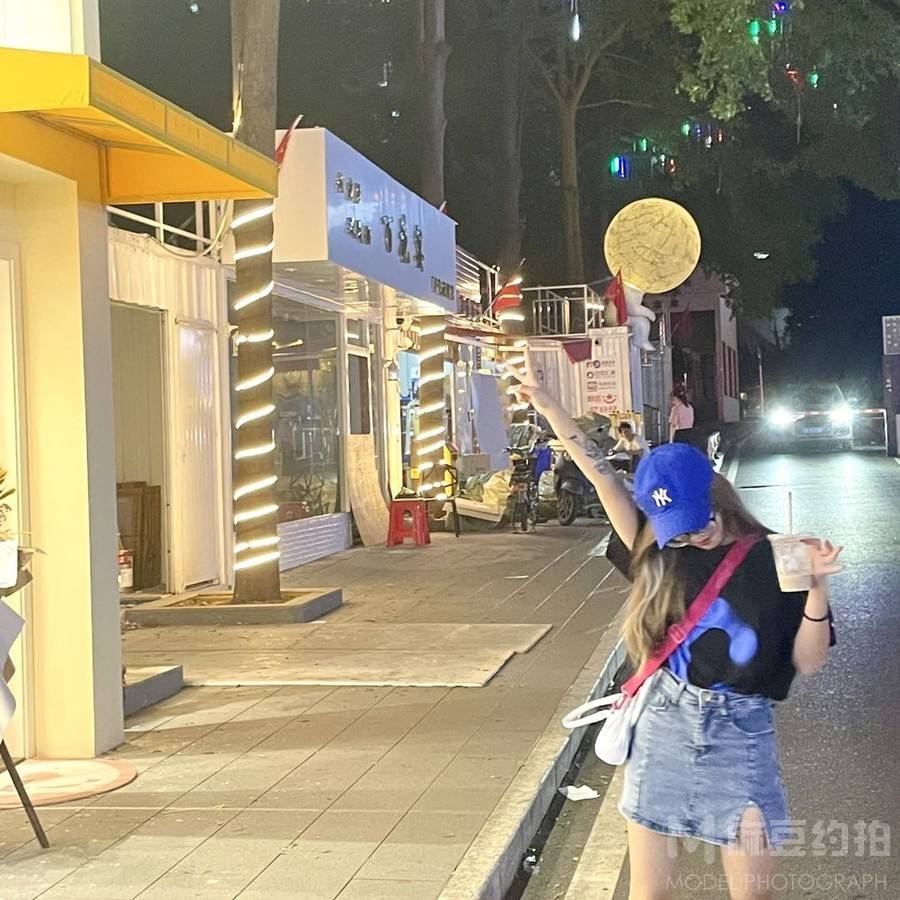 夜景模特