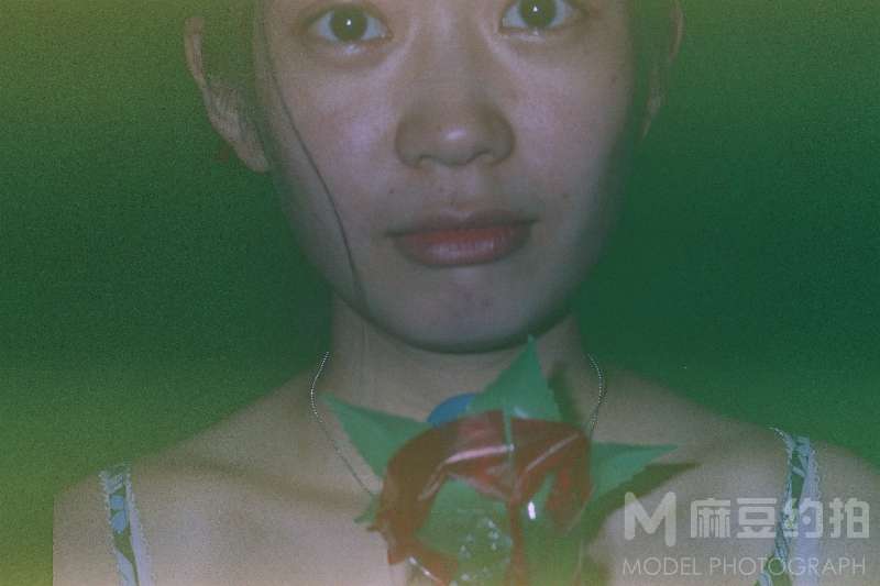 胶片模特