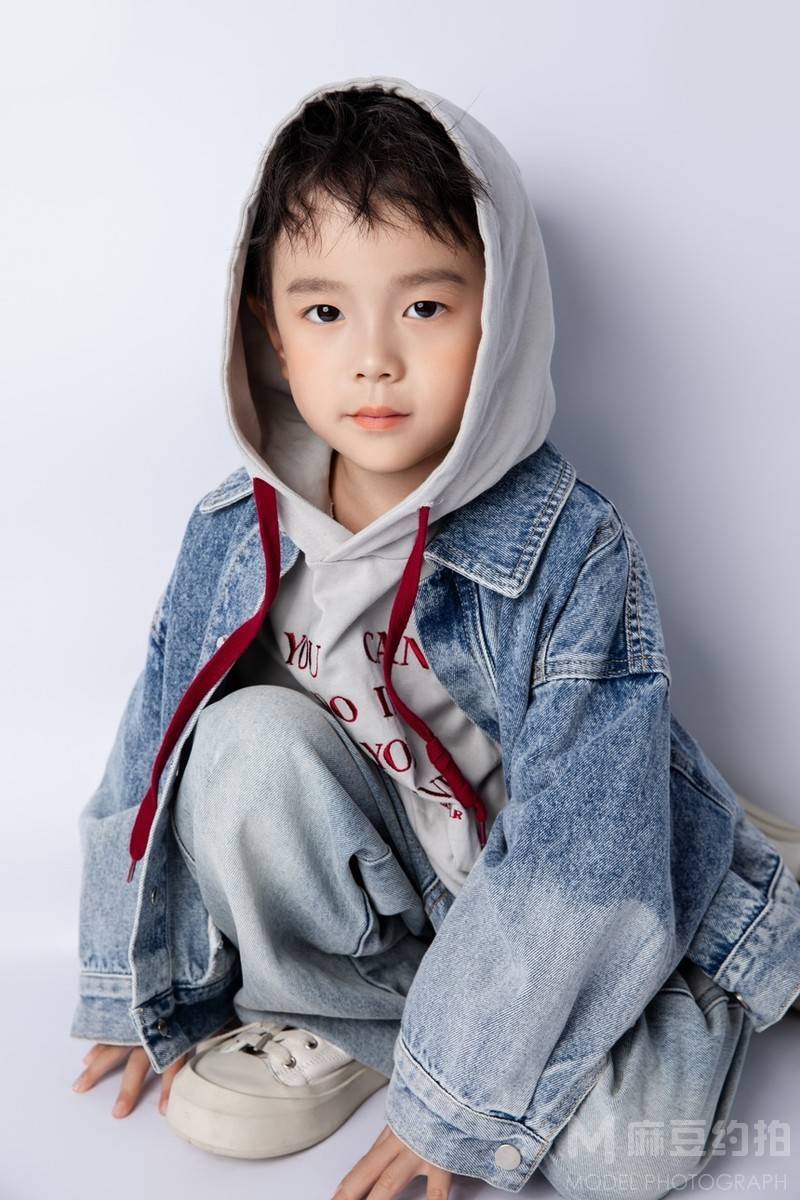儿童摄影模特