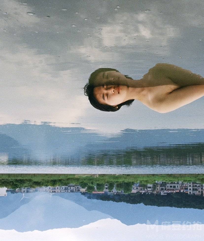 胶片模特