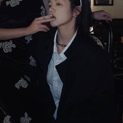 黑白模特