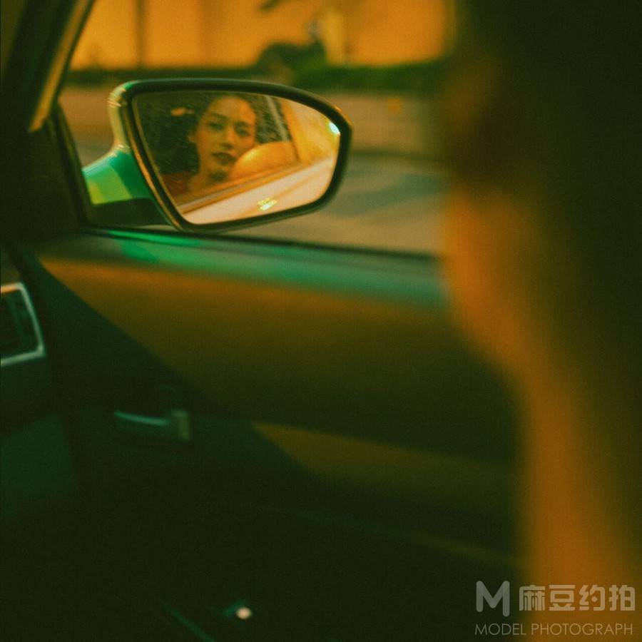 胶片模特