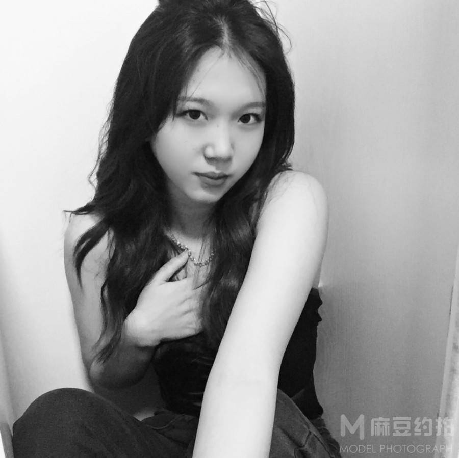 胶片模特