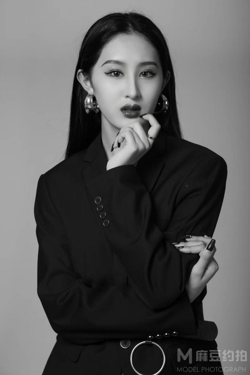 暗黑模特