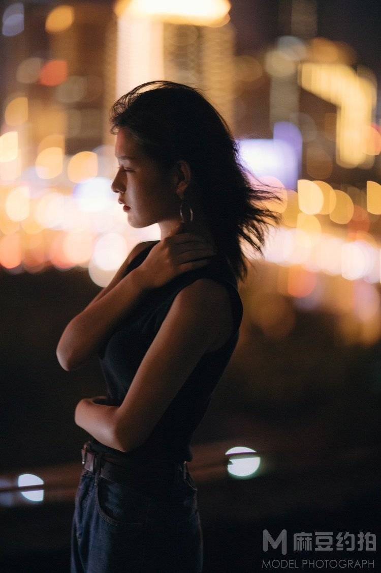 夜景模特