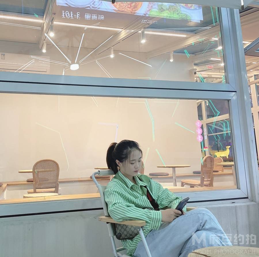 情侣模特