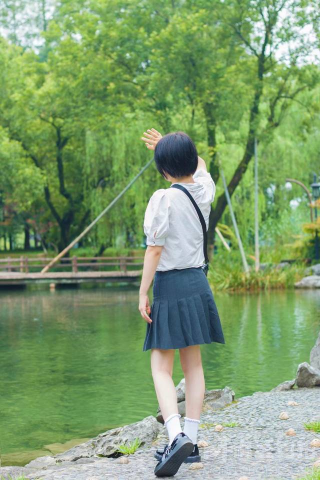 校园模特