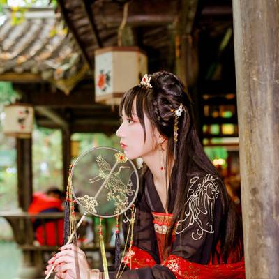 汉服模特