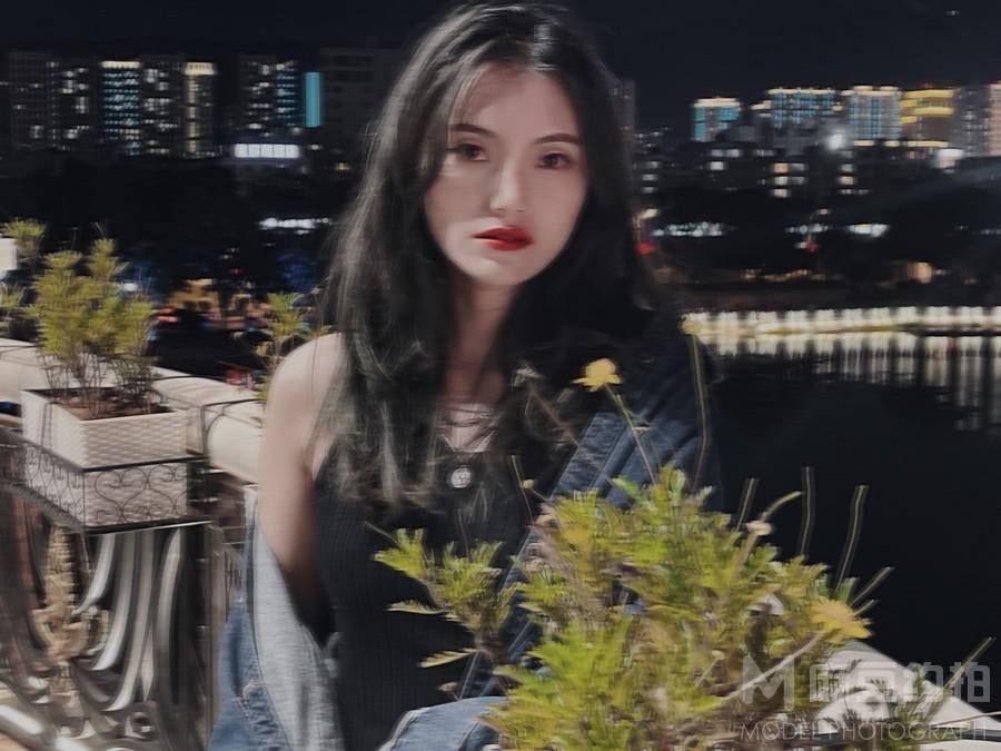 暗黑模特