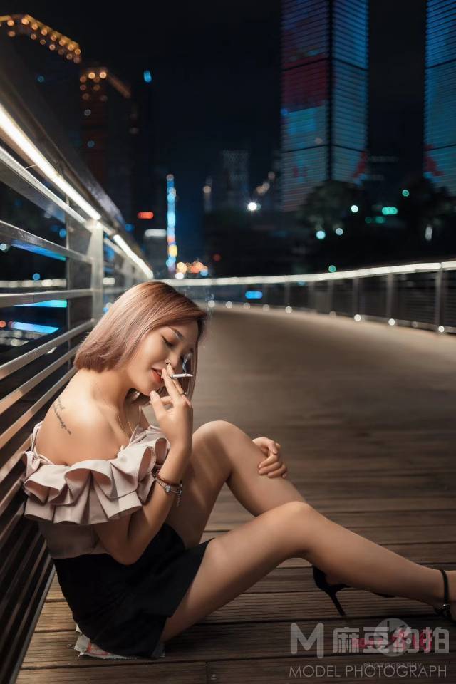 暗黑模特