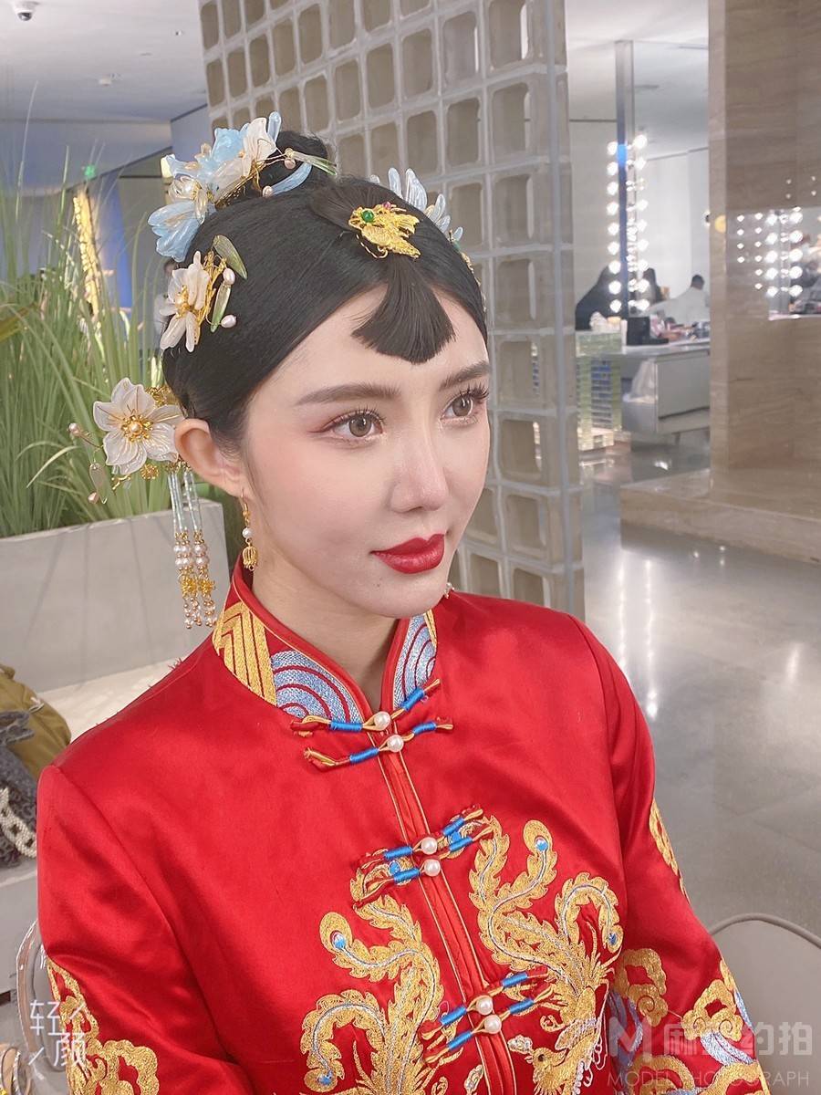 妆容模特