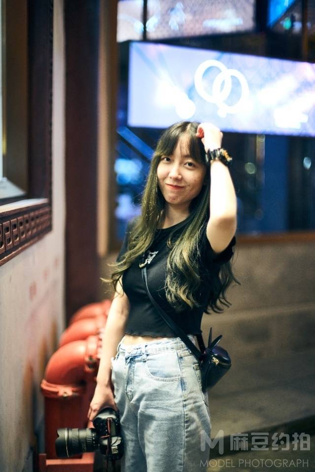 黑白模特
