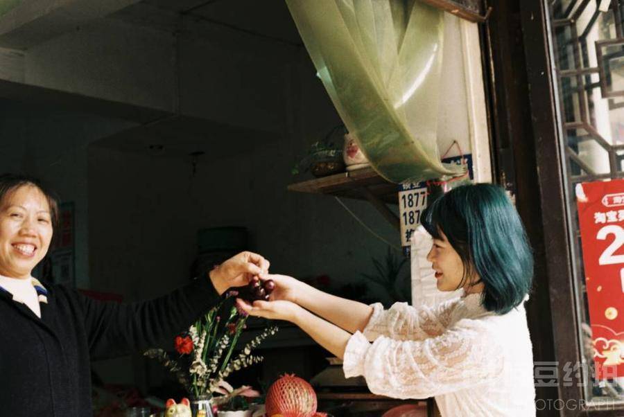 胶片模特
