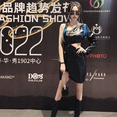时尚模特