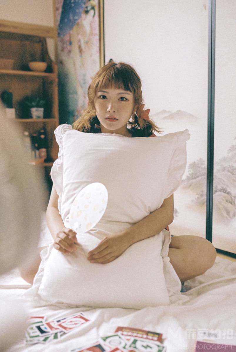 胶片模特