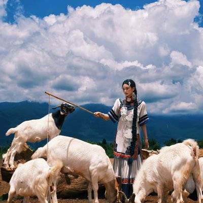 汉服模特