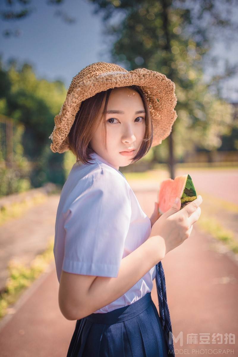 校园模特